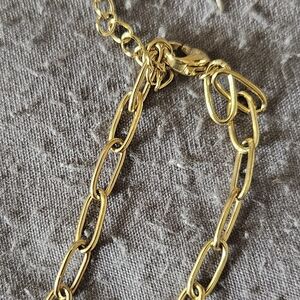 Elegant Gold Chain Necklace